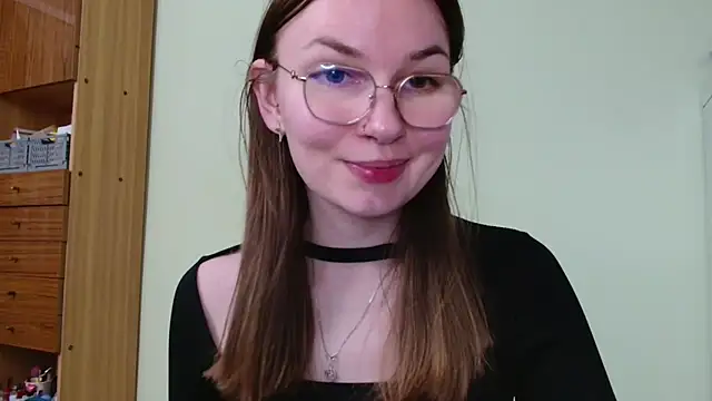 LooveELLYx: вебкам-шоу