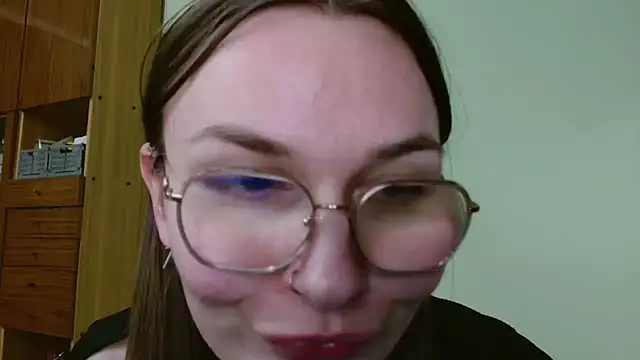 LooveELLYxn Webbikameraesitys