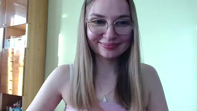 LooveELLYx Chat XXX in diretta