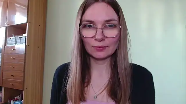 LooveELLYx's Webcam Show