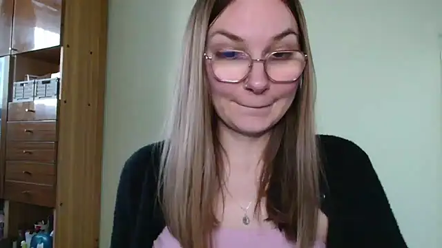 Webkamerová show LooveELLYx