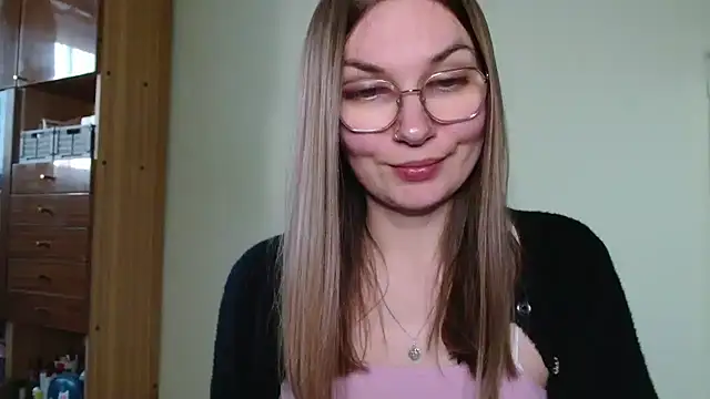 LooveELLYx 网络视讯表演