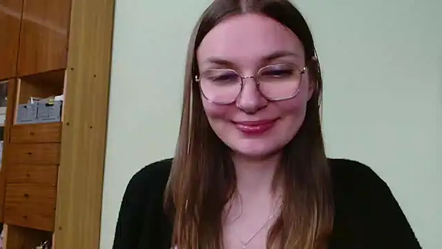 LooveELLYx Show in webcam