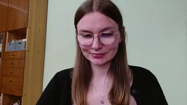 LooveELLYx's Webcam Show