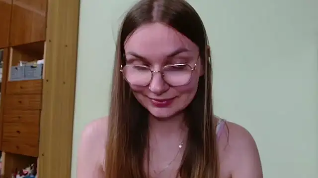 LooveELLYx Pertunjukan Webcam