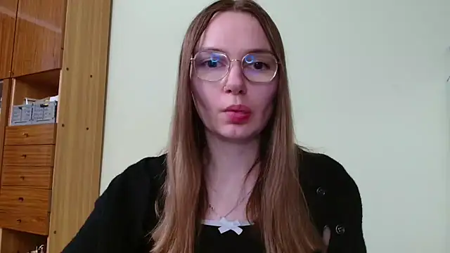 LooveELLYx Webcamshow