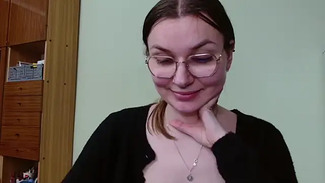 LooveELLYx's Webcam Show
