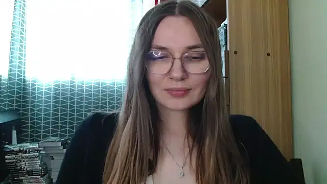 LooveELLYx Show in webcam