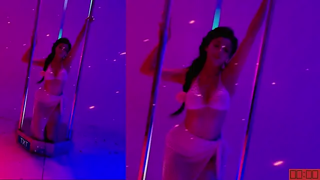 TNT-Sister Show Webcam
