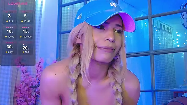 Chatroom XXX en direct de SarahRaynex