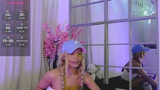 Živý XXX chat SarahRaynex