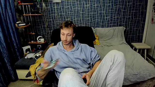 CuteBoy228 Adlı Modelin Web Kamerası Şovu