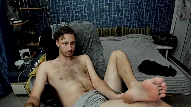 Show modela CuteBoy228 na web-kameri