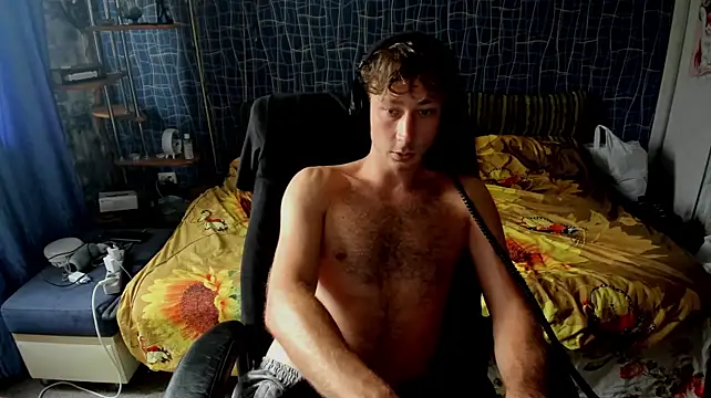 Webkamerová show CuteBoy228