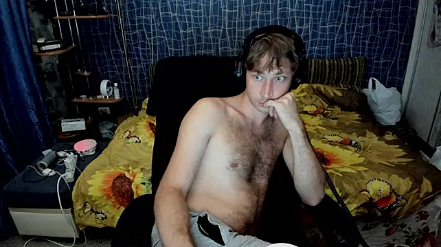 Webkamerová show CuteBoy228