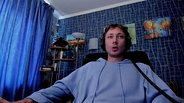 CuteBoy228 Webcam Show