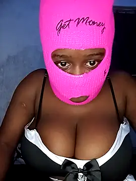 miss_adaeze Chat XXX live