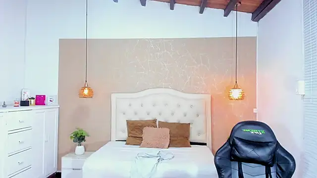 Sala de chat en directo de lissa_jhonsoon