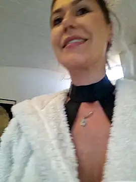 CelynaRoss webcam show