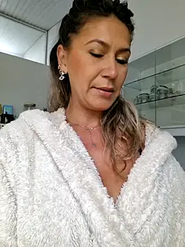 CelynaRoss Pertunjukan Webcam
