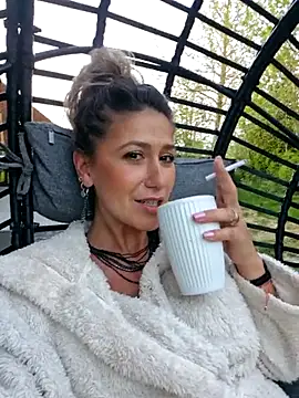 CelynaRoss – live chatrum