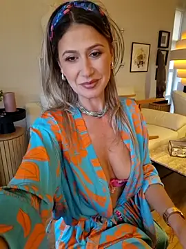 CelynaRoss' Webcam Show