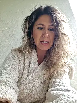 CelynaRossn Webbikameraesitys