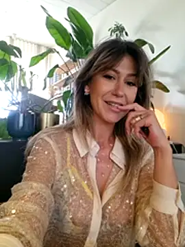 Show modela CelynaRoss na web-kameri