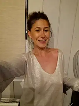 CelynaRoss Pertunjukan Webcam