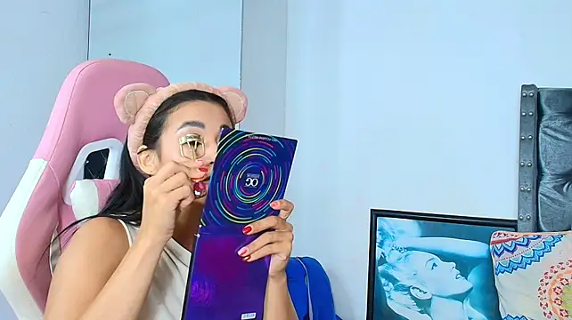 Pertunjukan Kamera Web GraceWallace_