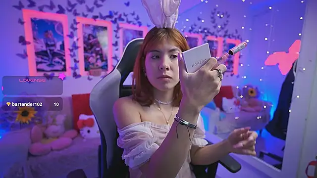 แชท XXX สดของ DahliaGrey