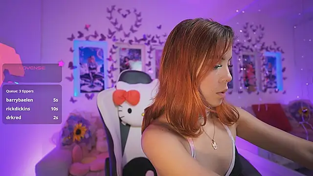 Chat +18 de DahliaGrey ao vivo