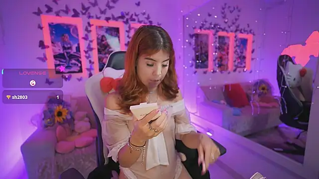 Živý XXX chat DahliaGrey