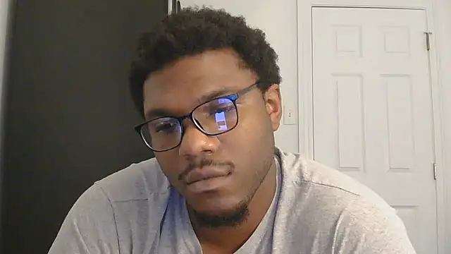 Fireladozai's Webcam Show