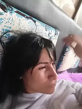 laurahotdirty 现场XXX聊天