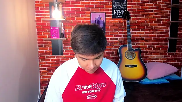 Thiago_Kozakのウェブカメラショー