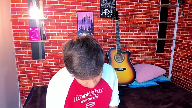 Thiago_Kozak Pertunjukan Webcam