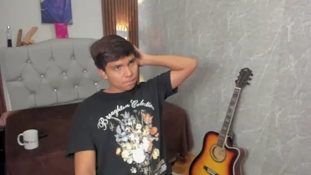 Thiago_Kozakn Webbikameraesitys