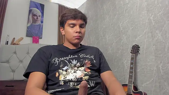 Thiago_Kozak Live XXX Chat