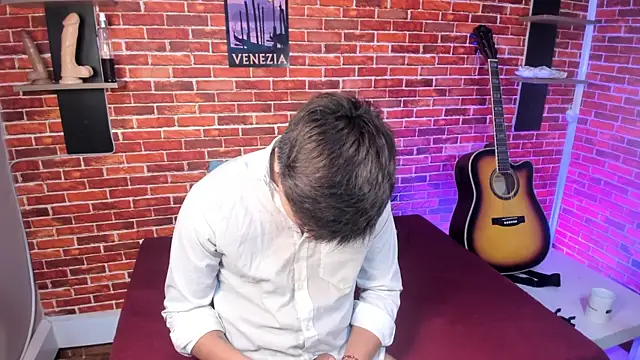 عرض كام Thiago_Kozak