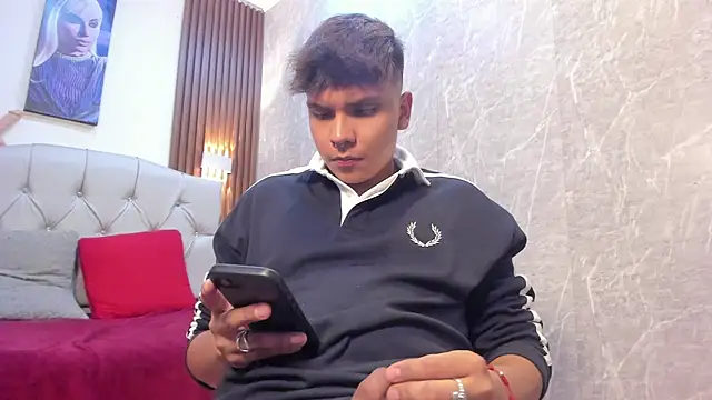 Thiago_Kozakn Webbikameraesitys