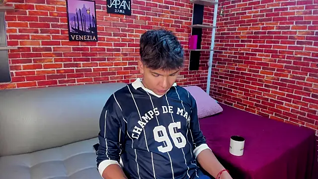 Thiago_Kozak Adlı Modelin Web Kamerası Şovu