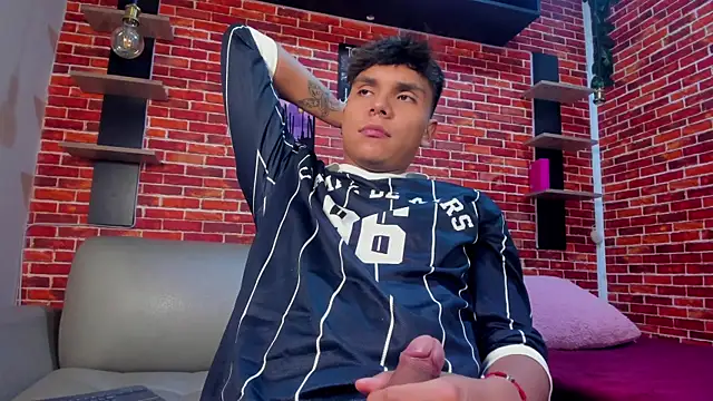 Вебкам-шоу Thiago_Kozak