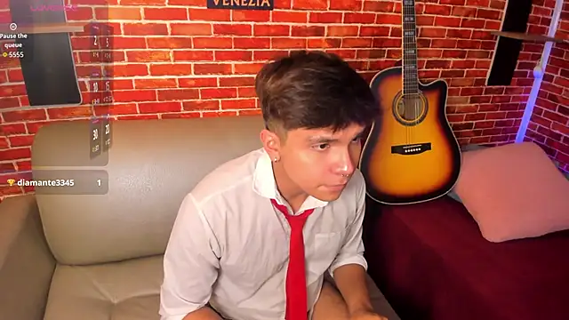 Thiago_Kozak's Webcam Show
