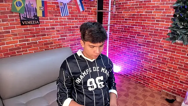 Thiago_Kozak 网络视讯表演