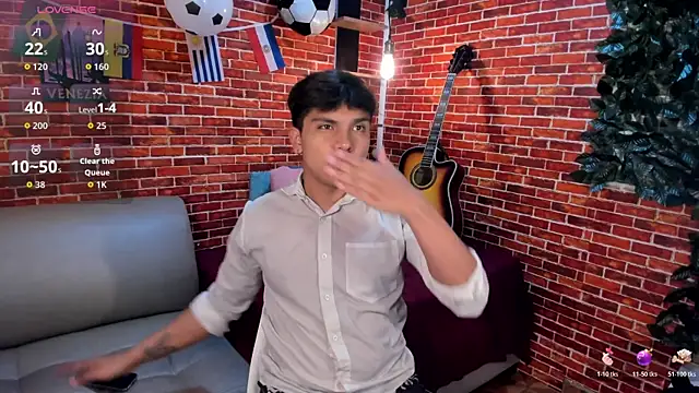 دردشة Thiago_Kozak الجنسية المباشرة