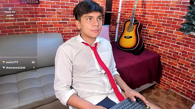 Pokazy przed kamerką – Thiago_Kozak