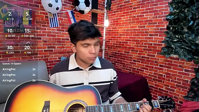 عرض كام Thiago_Kozak