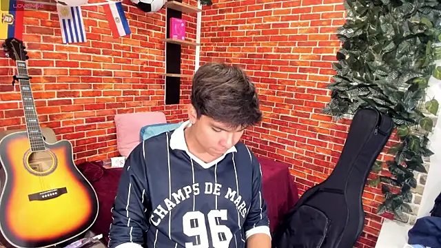 Thiago_Kozak Шоу с уебкамера