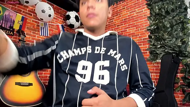 عرض كام Thiago_Kozak